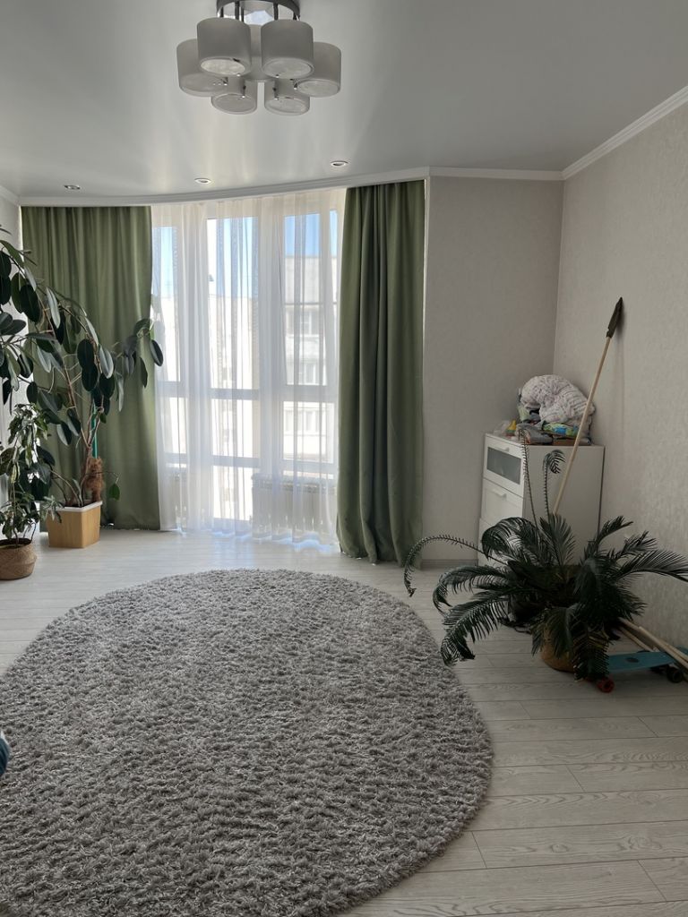 Продажа 3-комнатной квартиры, Пятигорск, Нежнова ул,  52