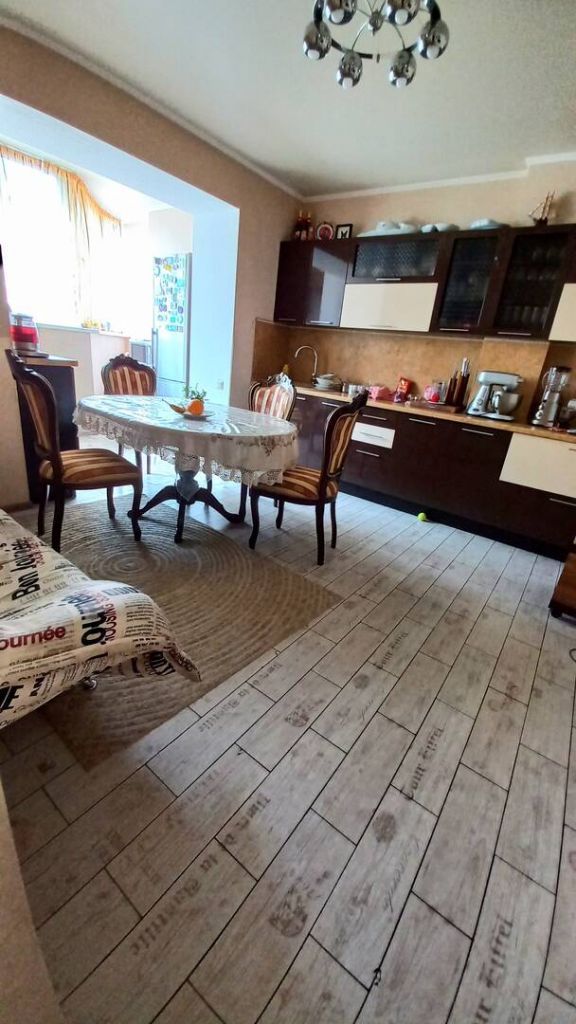 Продажа 2-комнатной квартиры, Пятигорск, Оранжерейная ул,  22/2