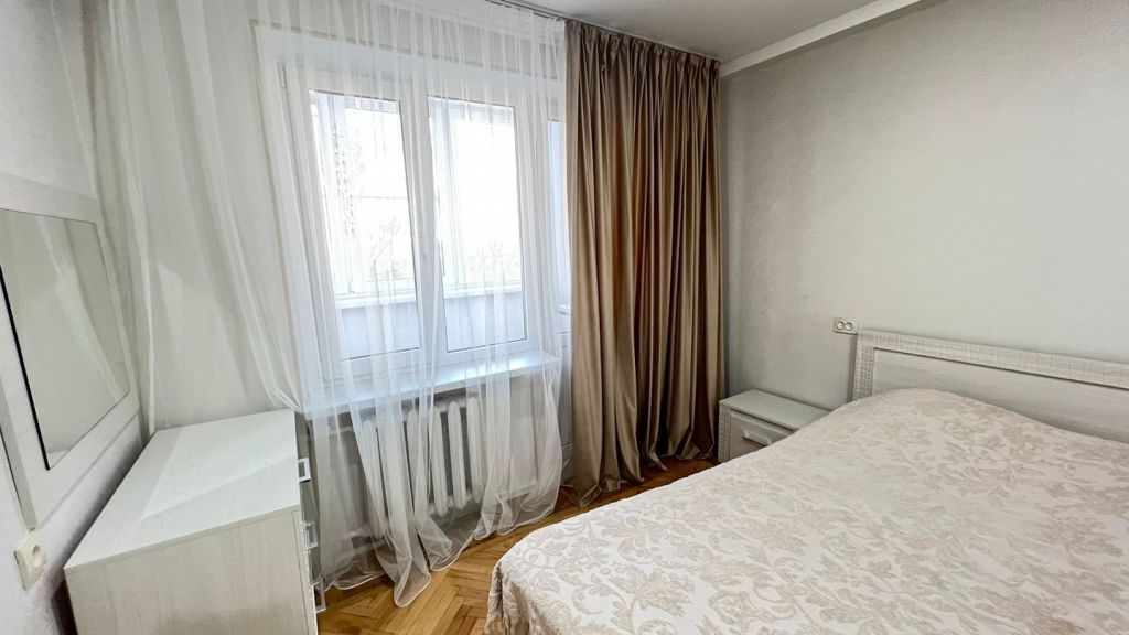 Продажа 4-комнатной квартиры, Пятигорск, Мира ул,  39