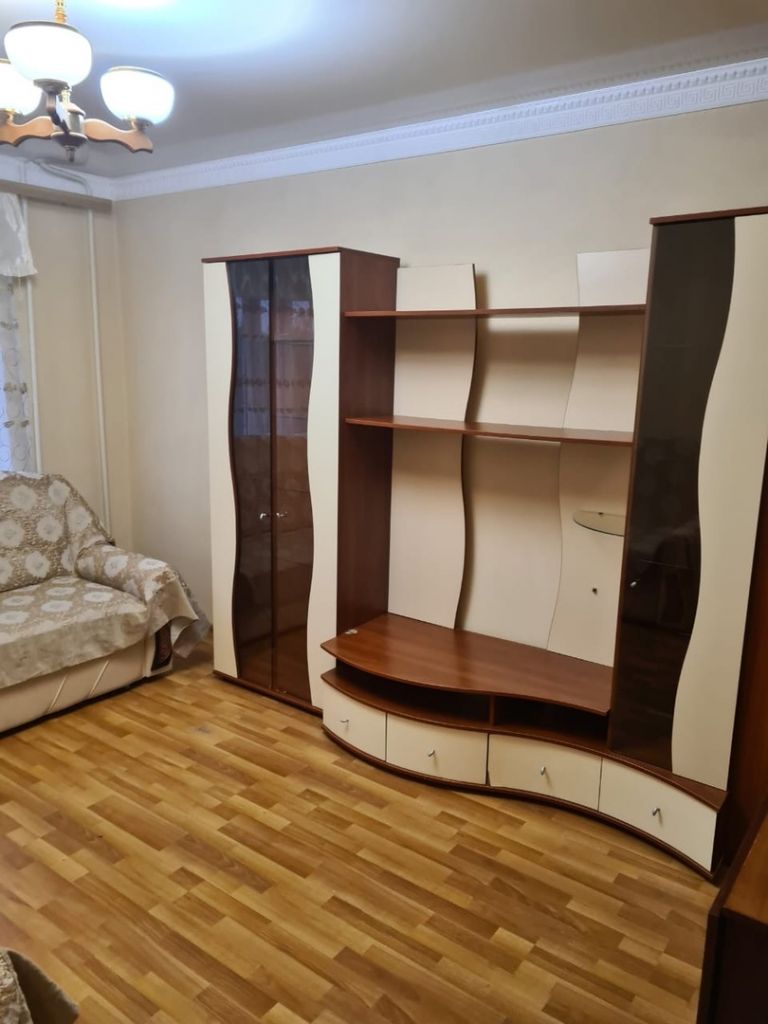 Продажа 2-комнатной квартиры, Пятигорск, Адмиральского ул,  8