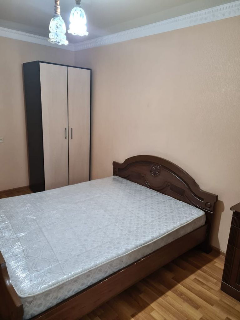 Продажа 2-комнатной квартиры, Пятигорск, Адмиральского ул,  8