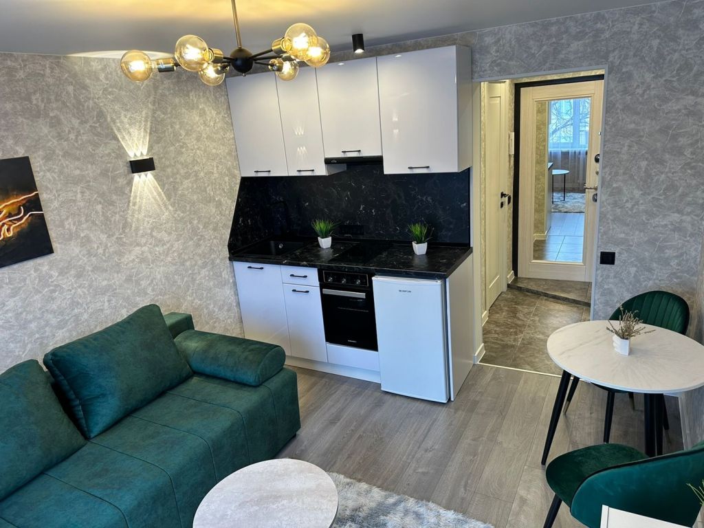 Продажа 1-комнатной квартиры, Пятигорск, Адмиральского ул,  2к2