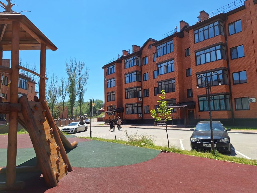 Продажа 1-комнатной квартиры, Ставропольский, Пальмиро Тольятти ул,  2А