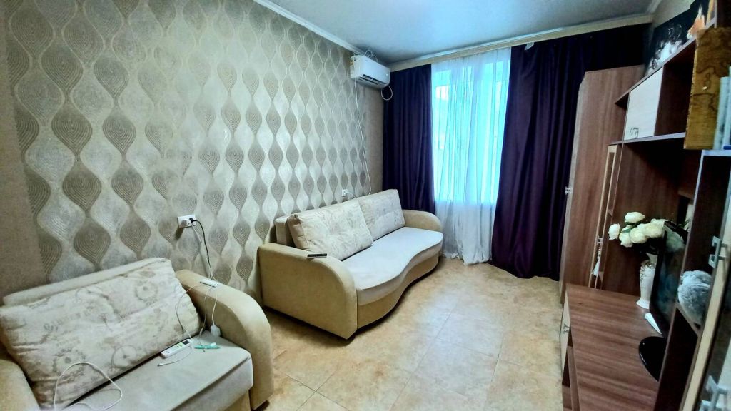 Продажа 1-комнатной квартиры, Минеральные Воды, Железноводская ул,  72к1