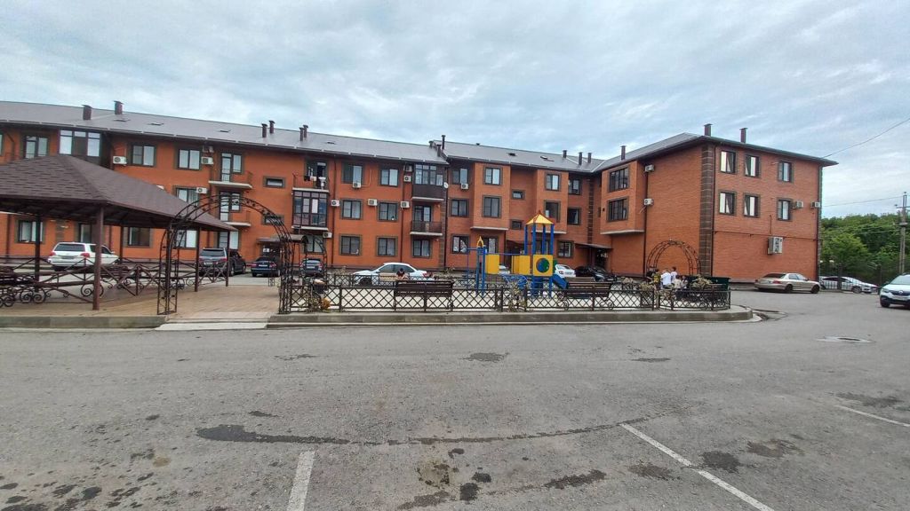 Продажа 1-комнатной квартиры, Минеральные Воды, Железноводская ул,  72к1