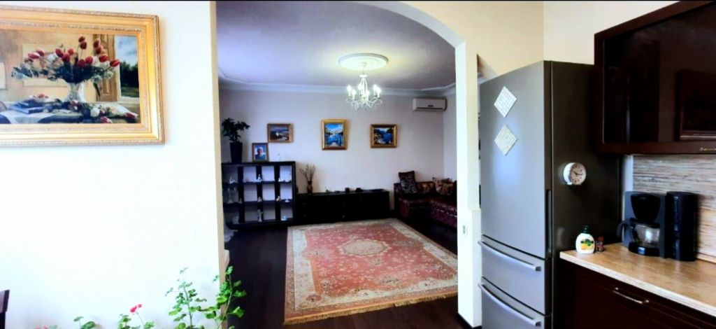 Продажа 2-комнатной квартиры, Пятигорск, Коста Хетагурова ул,  105