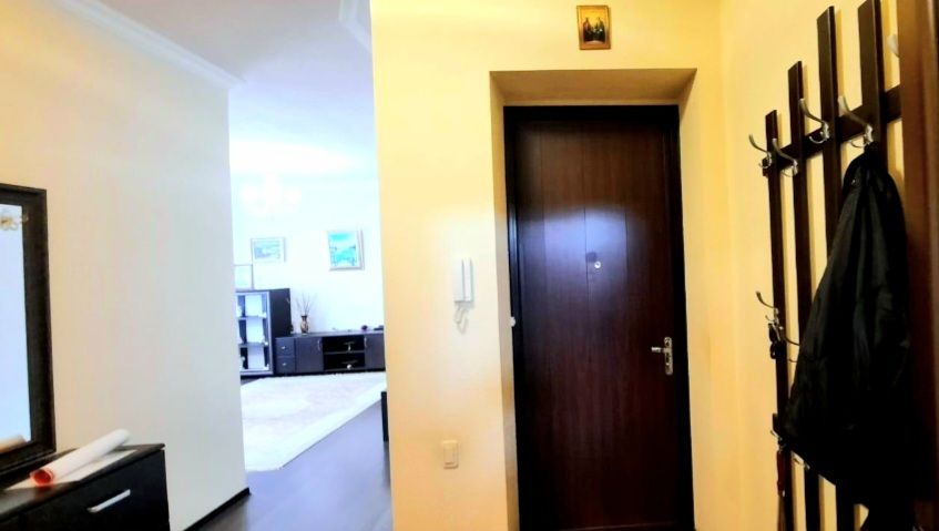 Продажа 2-комнатной квартиры, Пятигорск, Коста Хетагурова ул,  105