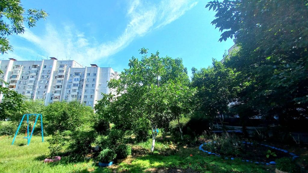 Продажа 3-комнатной квартиры, Минеральные Воды, Анджиевского ул,  136