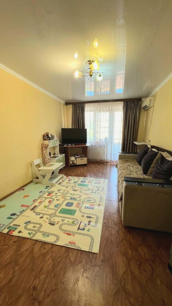 Продажа 2-комнатной квартиры, Минеральные Воды, 50 лет Октября ул,  28