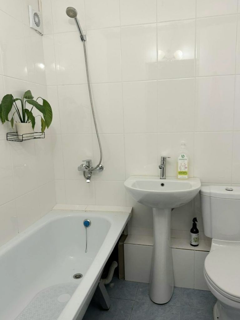 Продажа 1-комнатной квартиры, Пятигорск, Новороссийская ул,  24