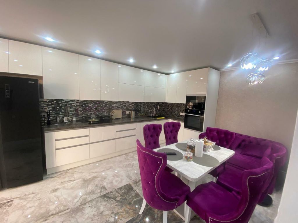 Продажа 2-комнатной квартиры, Пятигорск, Первомайская ул,  2к2