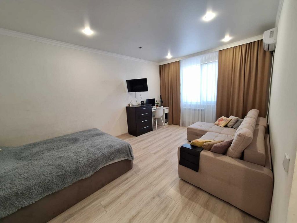 Продажа 1-комнатной квартиры, Пятигорск, Ермолова ул,  14к6