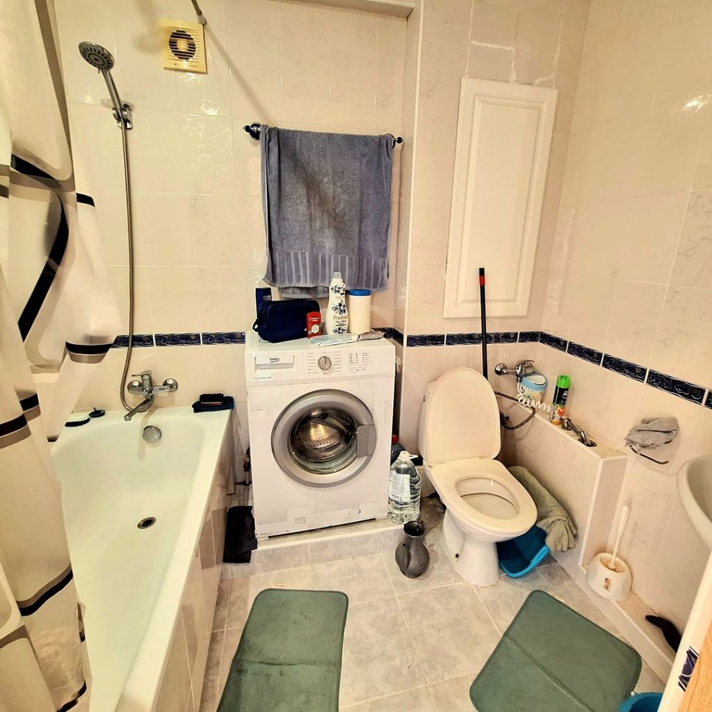 Продажа 3-комнатной квартиры, Пятигорск, Аллея Строителей ул,  8