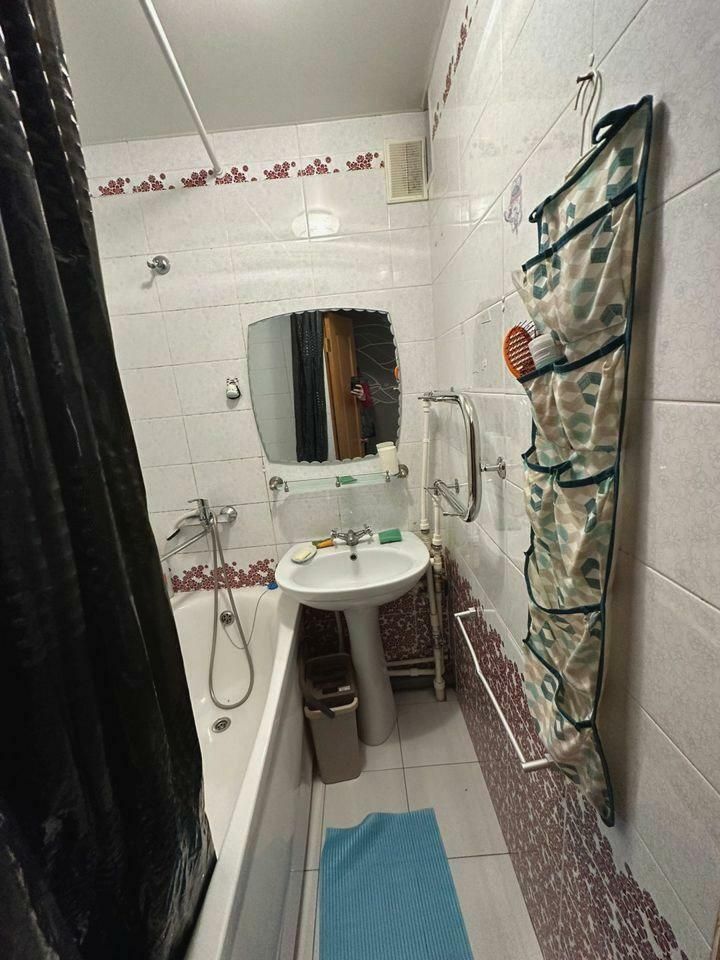 Продажа 3-комнатной квартиры, Пятигорск, Калинина ул,  2к2