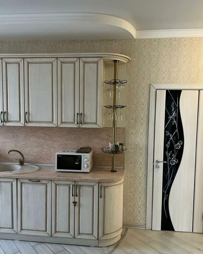 Продажа 2-комнатной квартиры, Минеральные Воды, Железноводская ул,  72