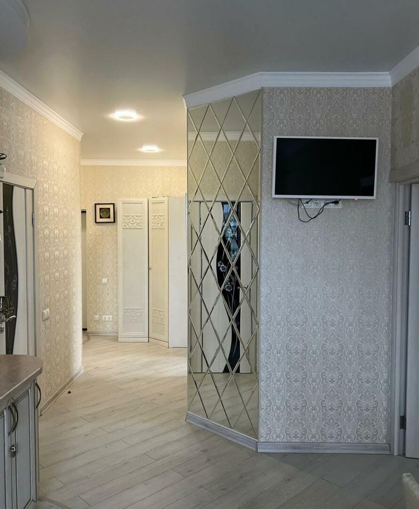 Продажа 2-комнатной квартиры, Минеральные Воды, Железноводская ул,  72