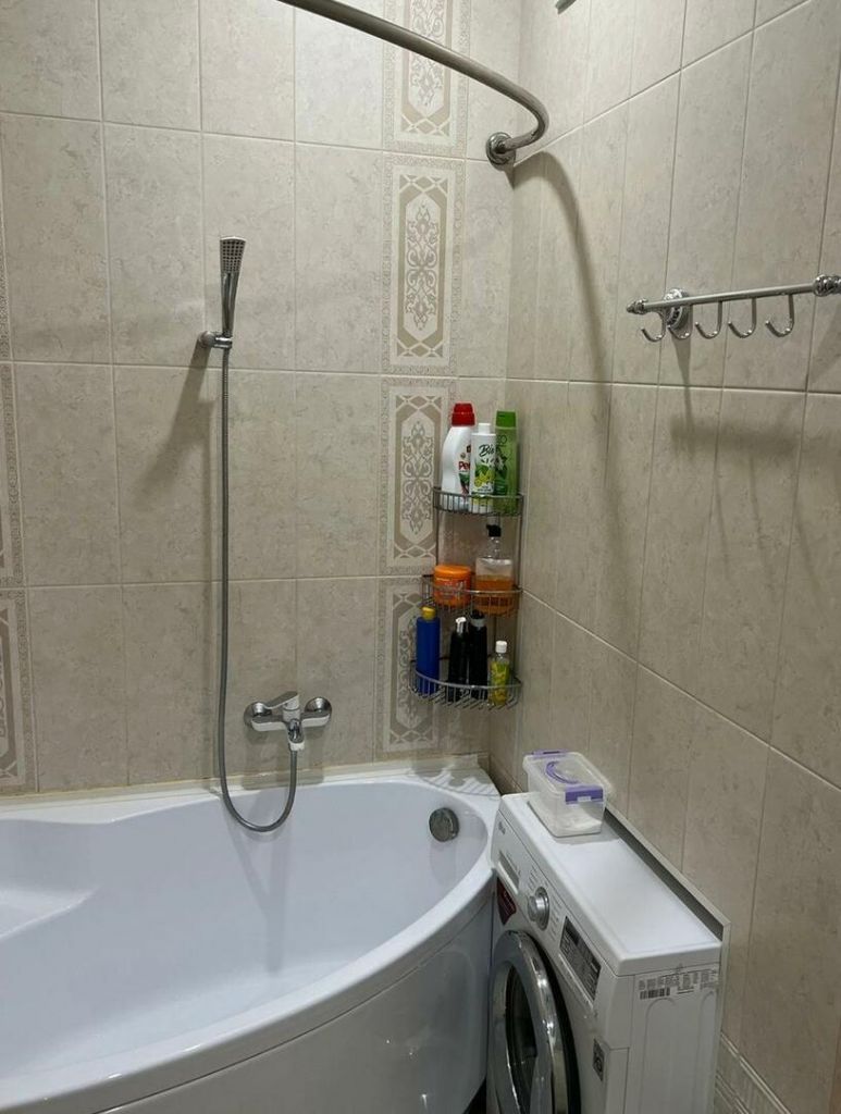 Продажа 2-комнатной квартиры, Минеральные Воды, Железноводская ул,  72