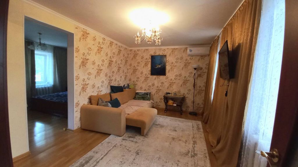 Продажа 4-комнатной квартиры, Пятигорск, Пастухова ул,  18