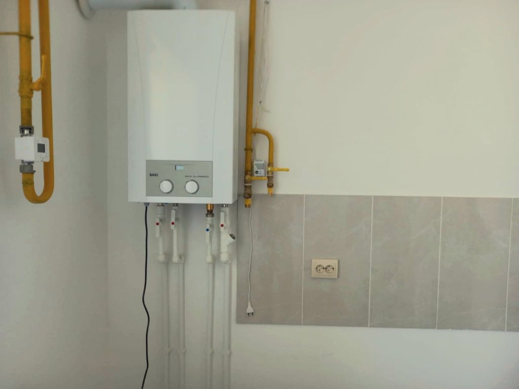 Продажа 2-комнатной квартиры, Пятигорск, Пальмиро Тольятти ул,  36