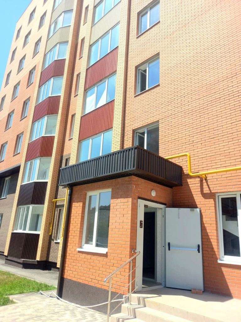 Продажа 2-комнатной квартиры, Пятигорск, Пальмиро Тольятти ул,  36