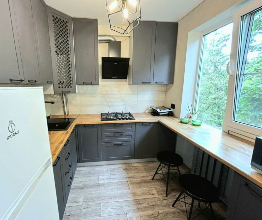 Продажа 2-комнатной квартиры, Пятигорск, Московская ул,  60