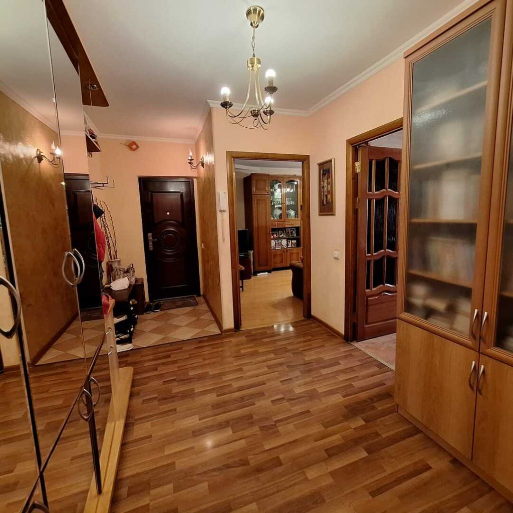 Продажа 3-комнатной квартиры, Пятигорск, Ессентукская ул,  64