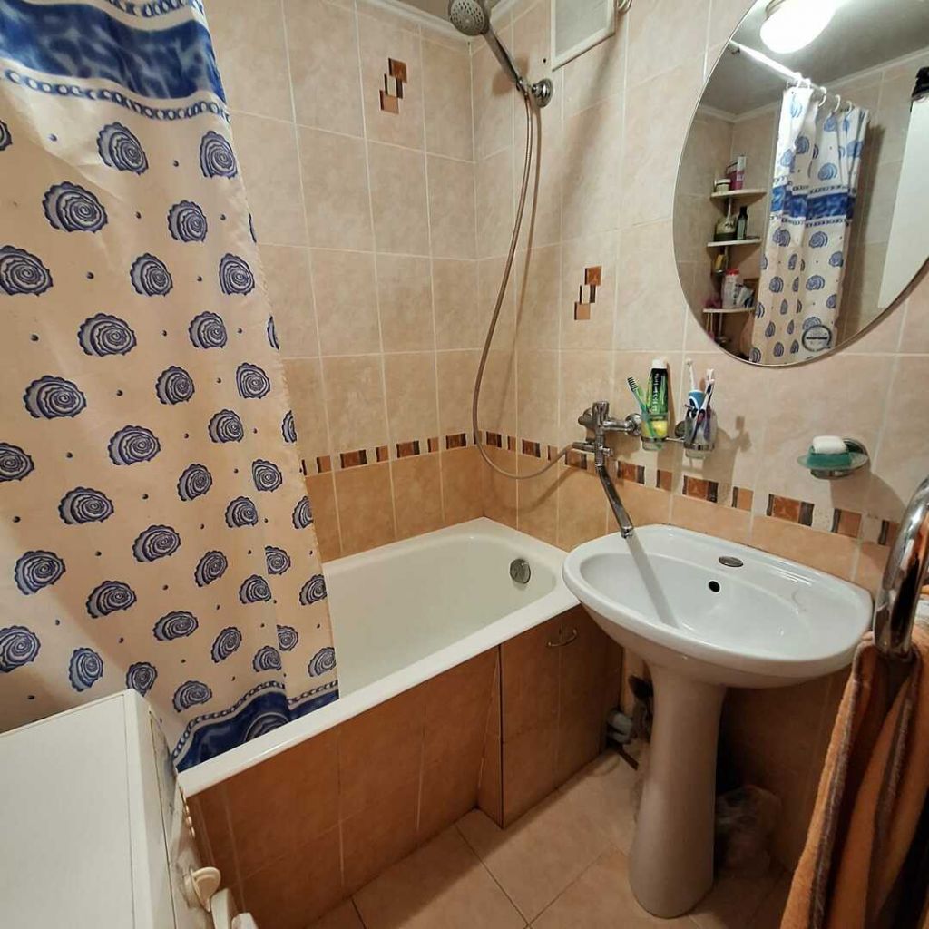 Продажа 3-комнатной квартиры, Пятигорск, Ессентукская ул,  64