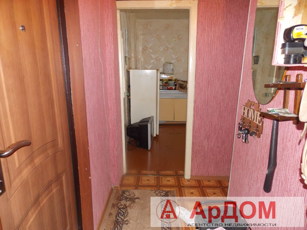 Продажа 2-комнатной квартиры, Грицовский, Первомайская,  8