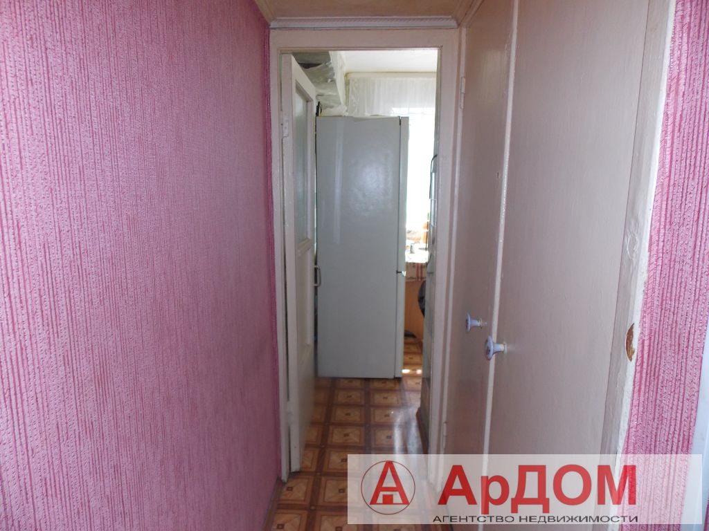 Продажа 2-комнатной квартиры, Грицовский, Первомайская,  8