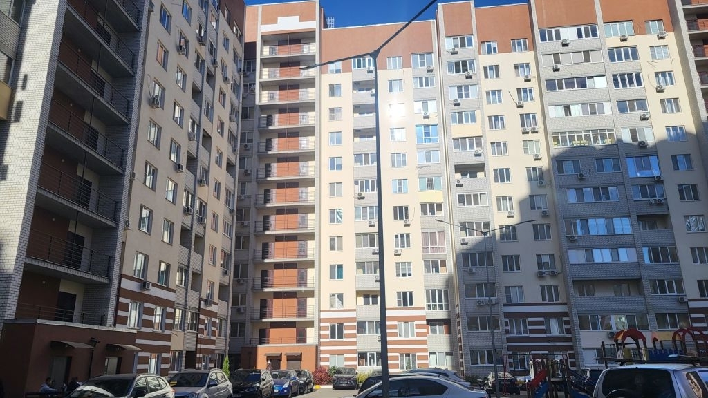 Продажа 1-комнатной квартиры, Саратов, Кривохижина ул,  4