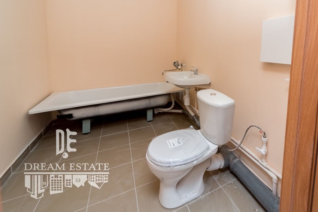 Продажа 2-комнатной квартиры, Ермолово, Славянская ,  7