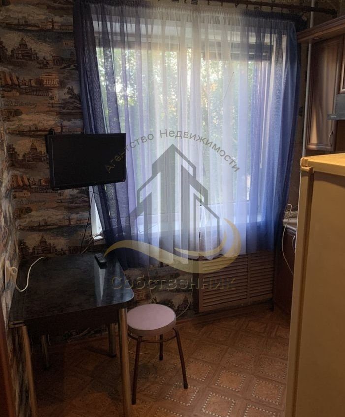 Аренда 1-комнатной квартиры, Губкин, Космонавтов ул,  3