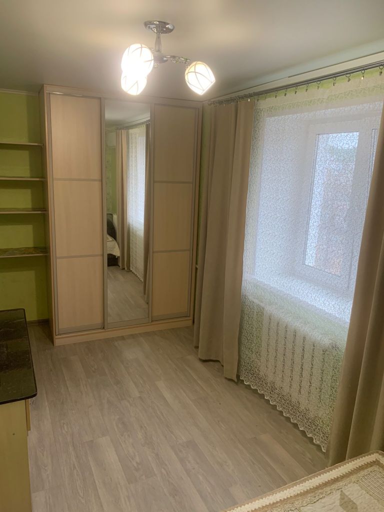 Продажа 2-комнатной квартиры, Энгельс, Ленинградская 2-я ул,  53