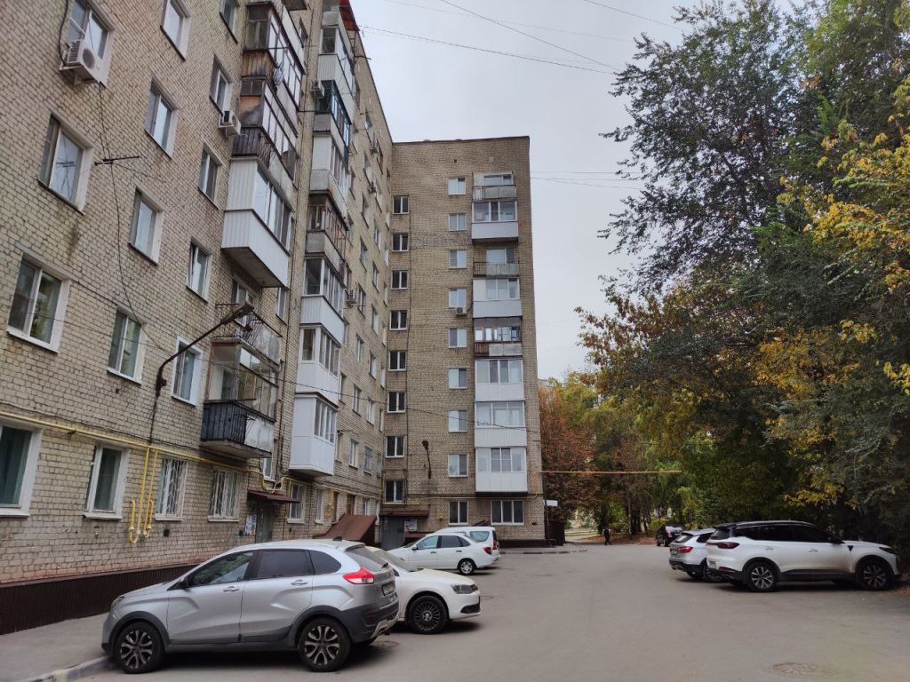 Продажа 3-комнатной квартиры, Саратов, Шелковичная ул,  128