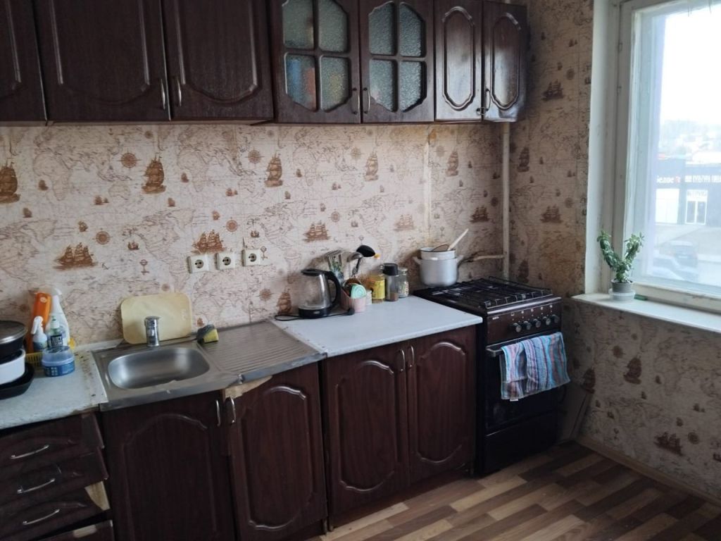 Продажа 2-комнатной квартиры, Саратов, Бардина ул,  10