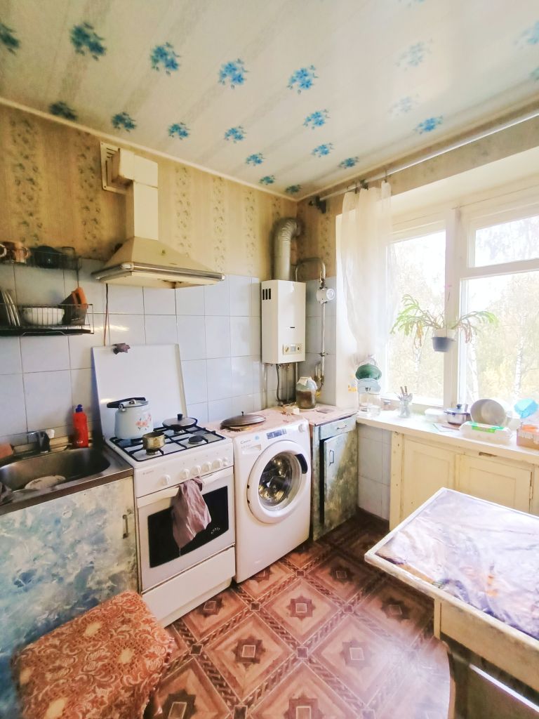 Продажа 3-комнатной квартиры, Шуя, Генерала Белова ул,  39