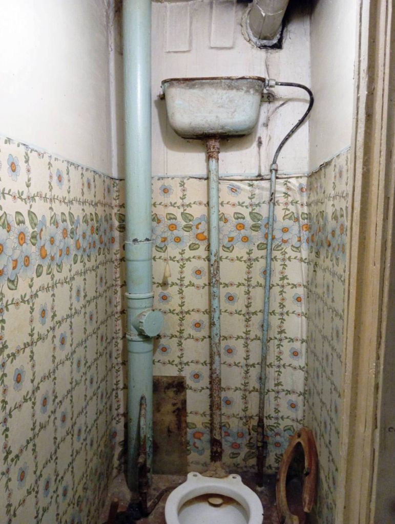 Продажа 2-комнатной квартиры, Новоселки, гагарина,  14