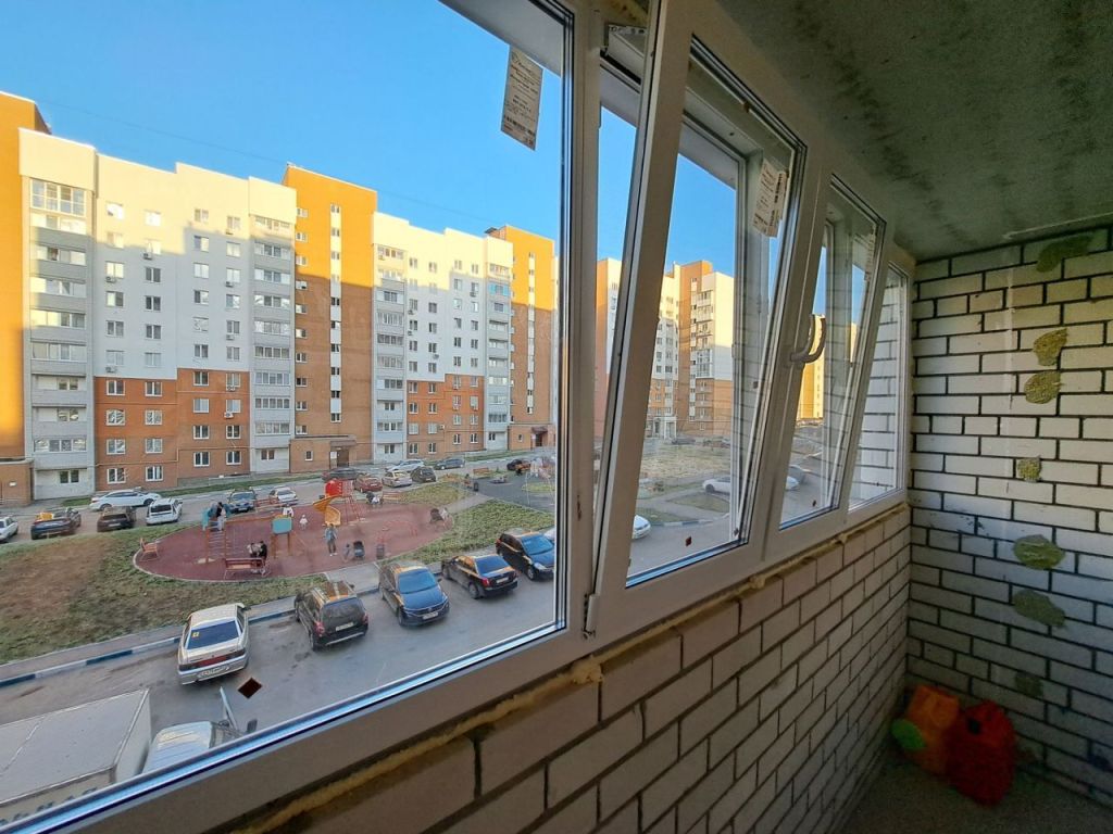 Продажа 2-комнатной квартиры, Саратов, Лисина ул,  5