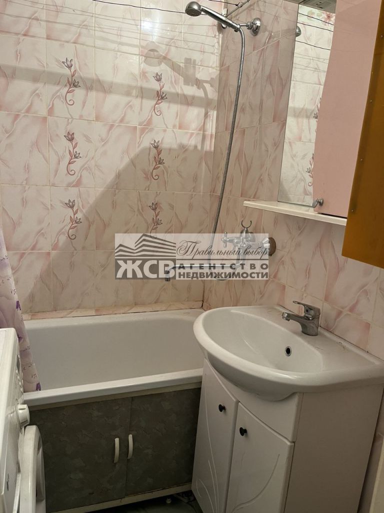 Продажа 2-комнатной квартиры, Нижний Новгород, Чаадаева ул,  43