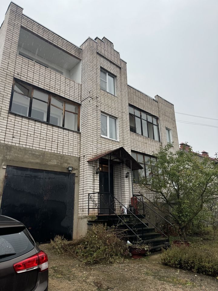 Продажа дома, 410м <sup>2</sup>, 10 сот., Тверь, Черкасская ул