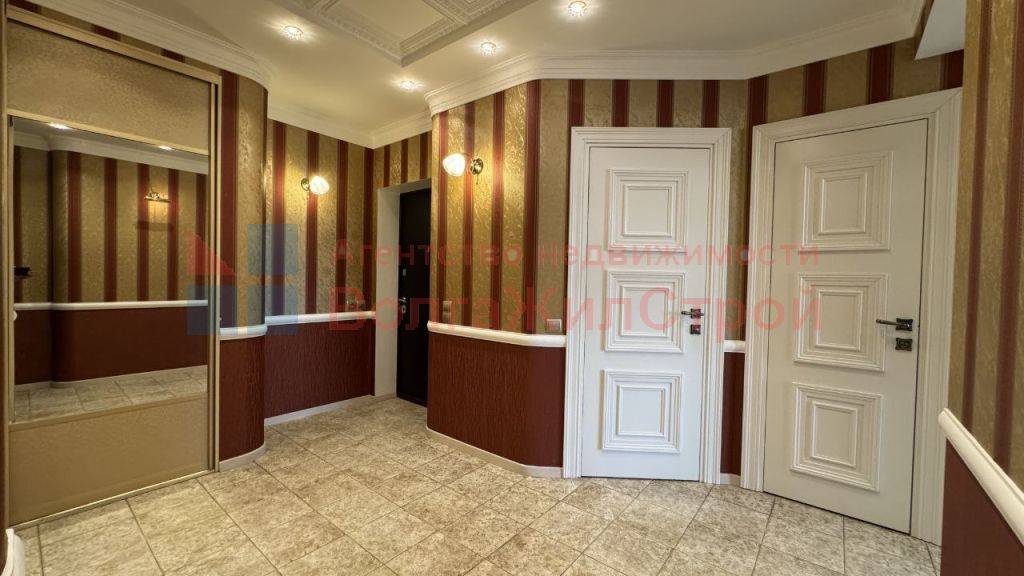 Продажа 3-комнатной квартиры, Нижний Новгород, Родионова ул,  192к3