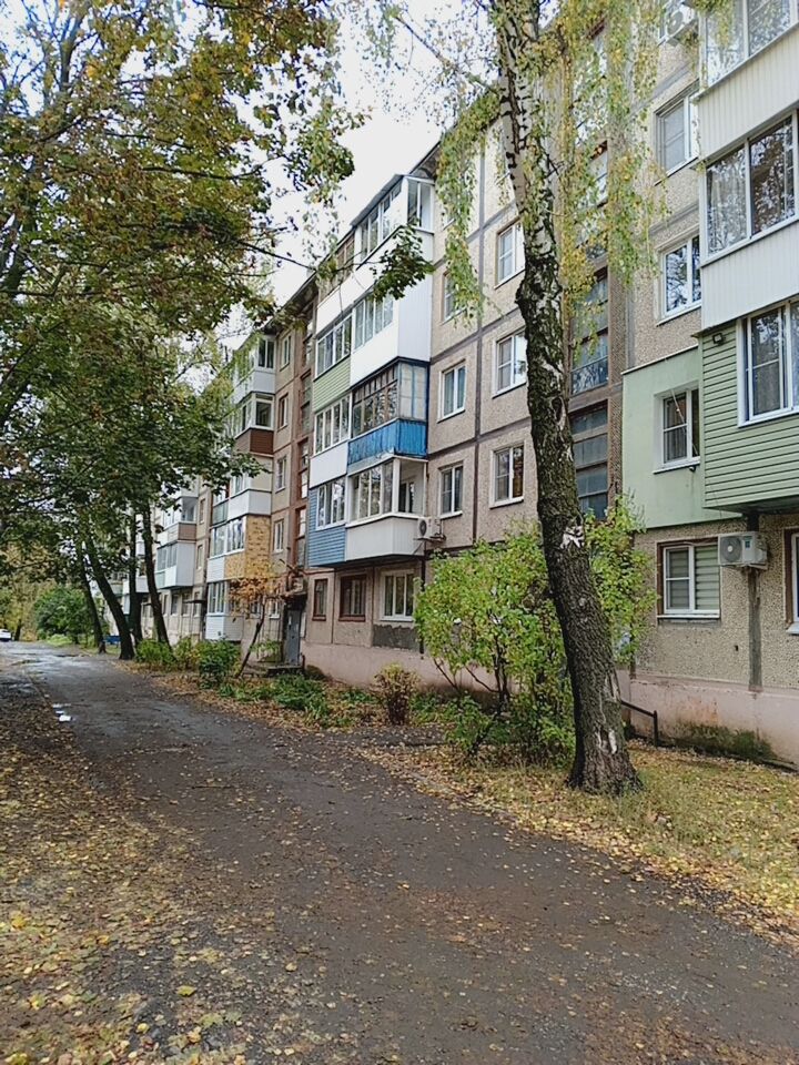 Продажа 2-комнатной квартиры, Новомосковск, Донская ул,  3