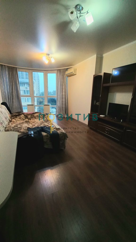 Продажа 1-комнатной квартиры, Пятигорск, Оранжерейная ул,  21к1