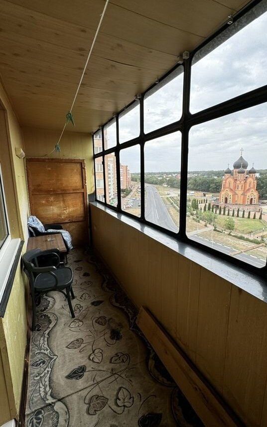 Аренда 4-комнатной квартиры, Старый Оскол, Восточный мкр,  9