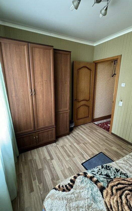 Аренда 4-комнатной квартиры, Старый Оскол, Восточный мкр,  9