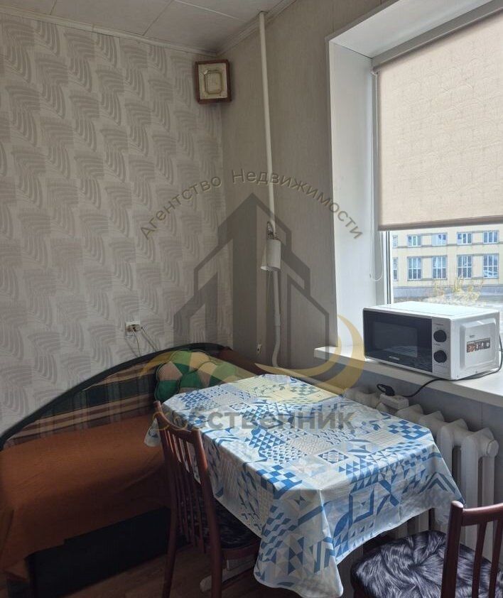 Аренда 1-комнатной квартиры, Губкин, Королева ул,  26