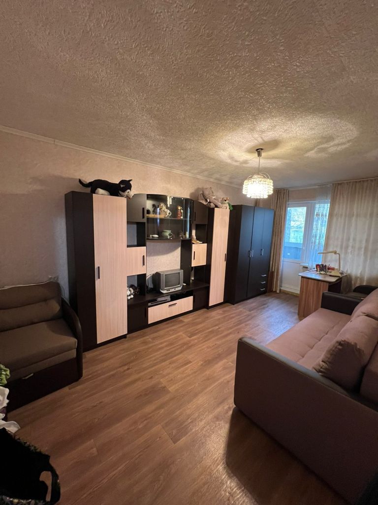 Продажа 1-комнатной квартиры, Смоленск, Строителей пр-кт,  20