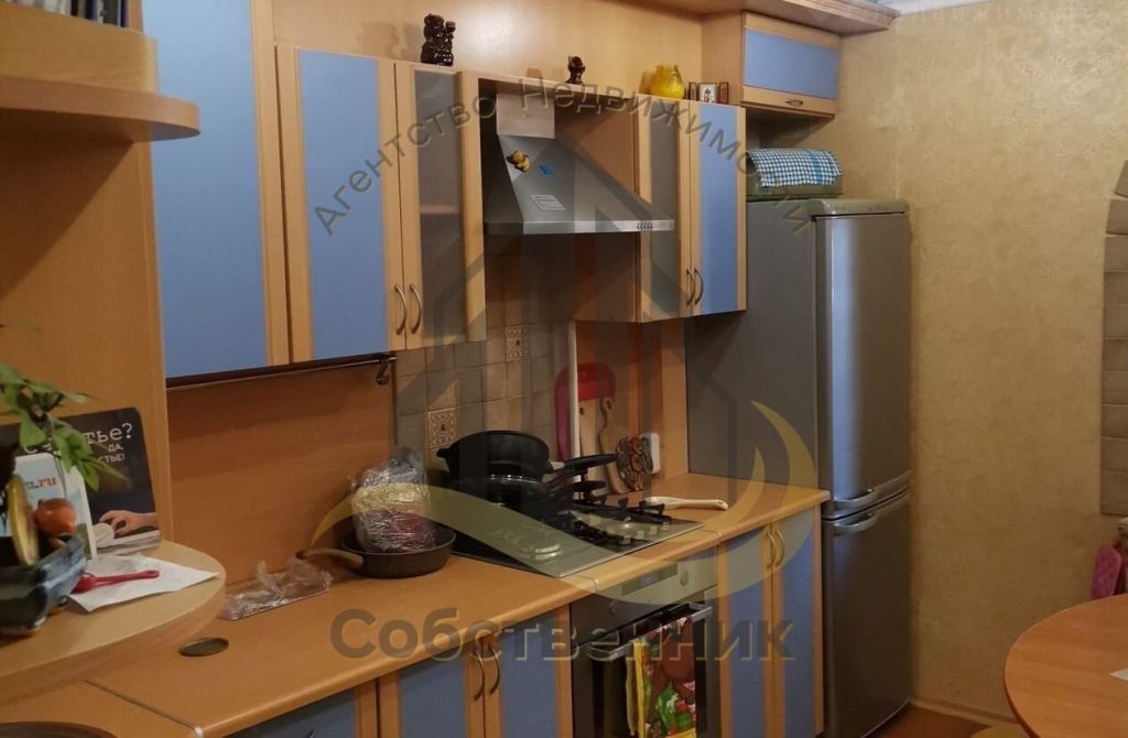 Аренда 2-комнатной квартиры, Губкин, Космонавтов ул,  1