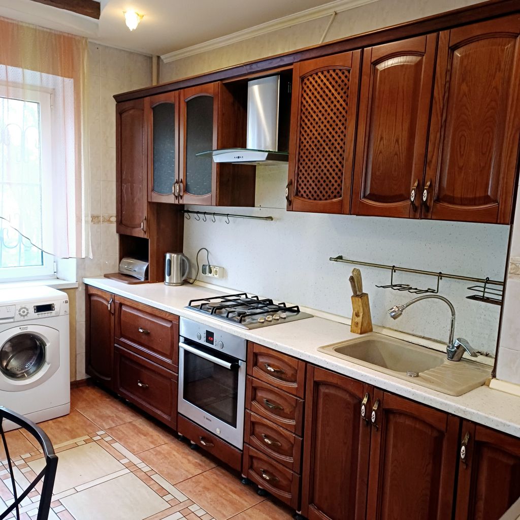 Продажа 3-комнатной квартиры, Ростов-на-Дону, Вятская ул