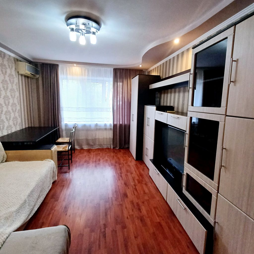 Продажа 3-комнатной квартиры, Ростов-на-Дону, Вятская ул